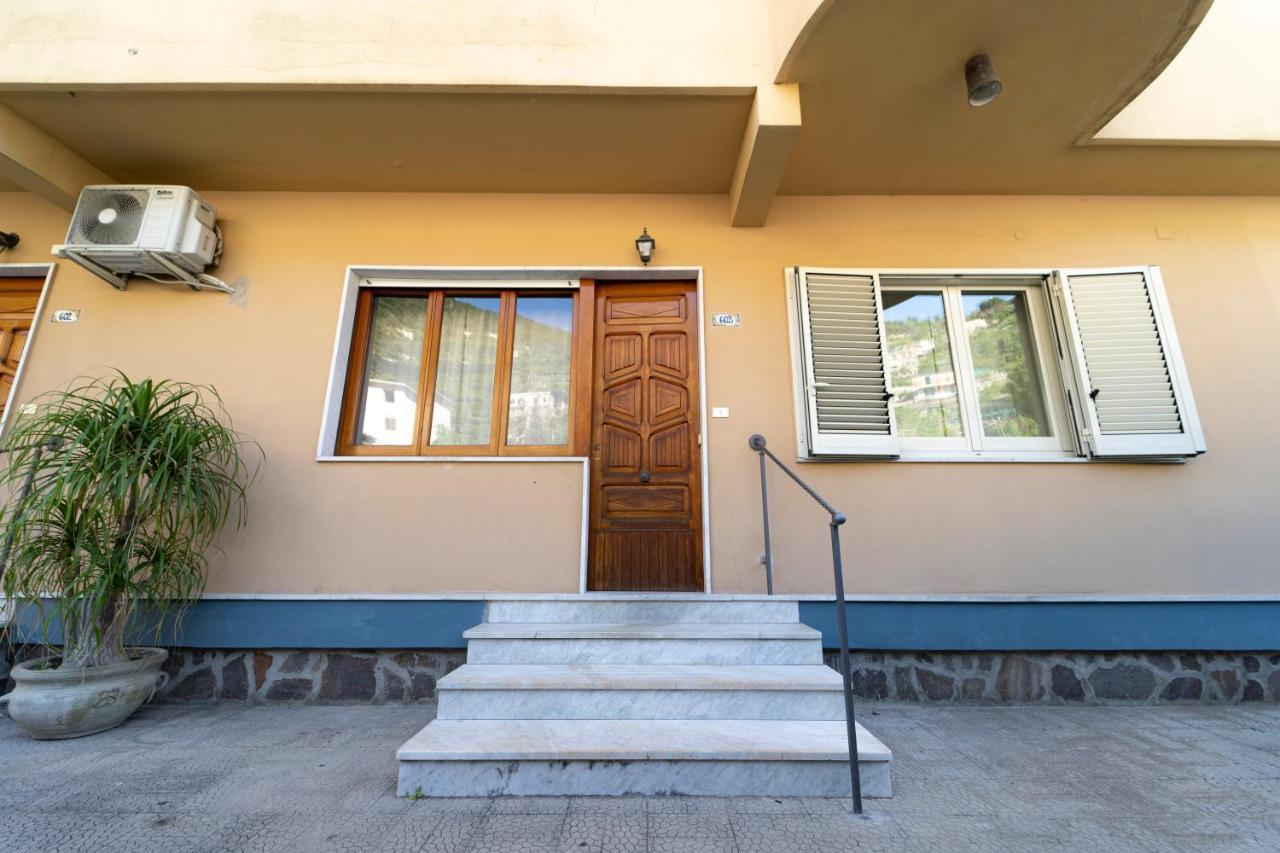 Casa Vacanza San Pietro Maiori Bagian luar foto