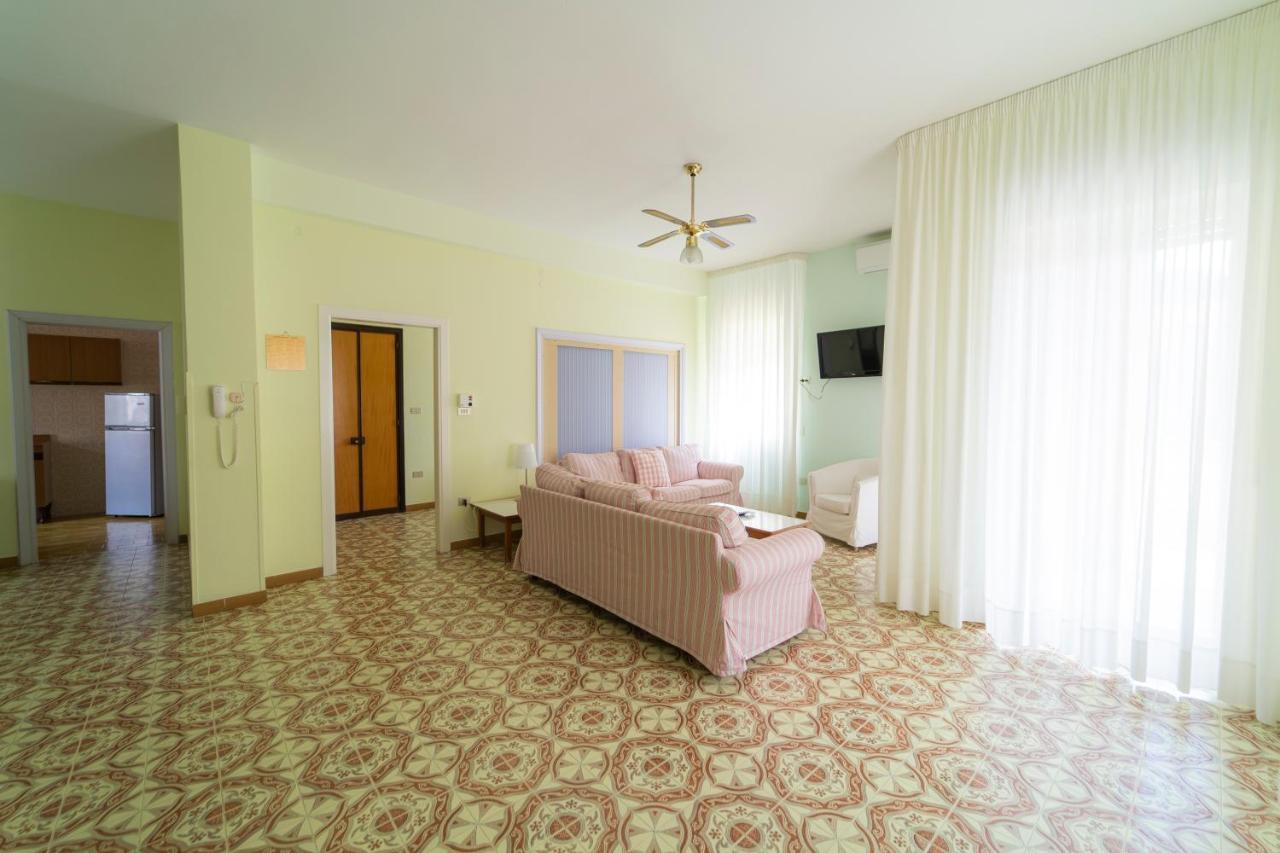 Casa Vacanza San Pietro Maiori Bagian luar foto
