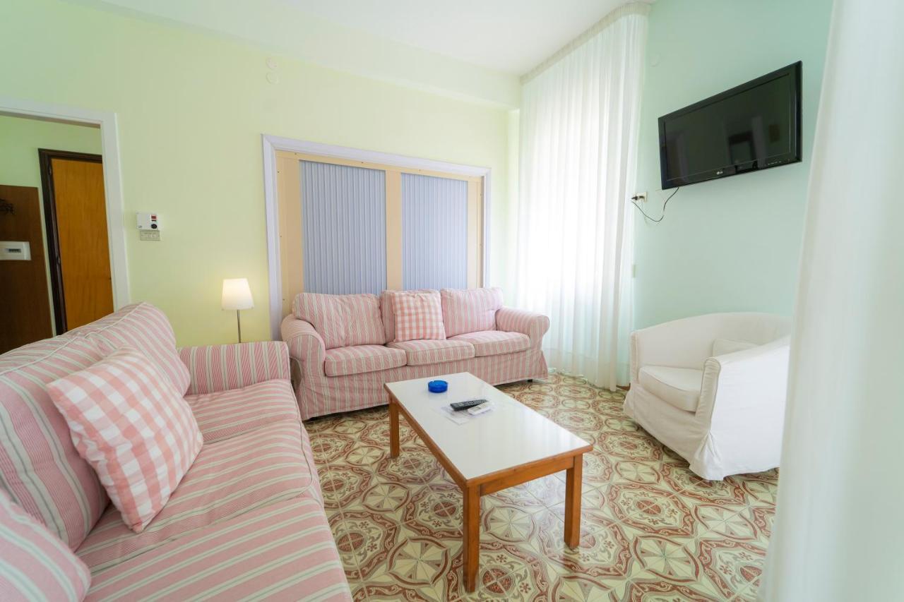 Casa Vacanza San Pietro Maiori Bagian luar foto
