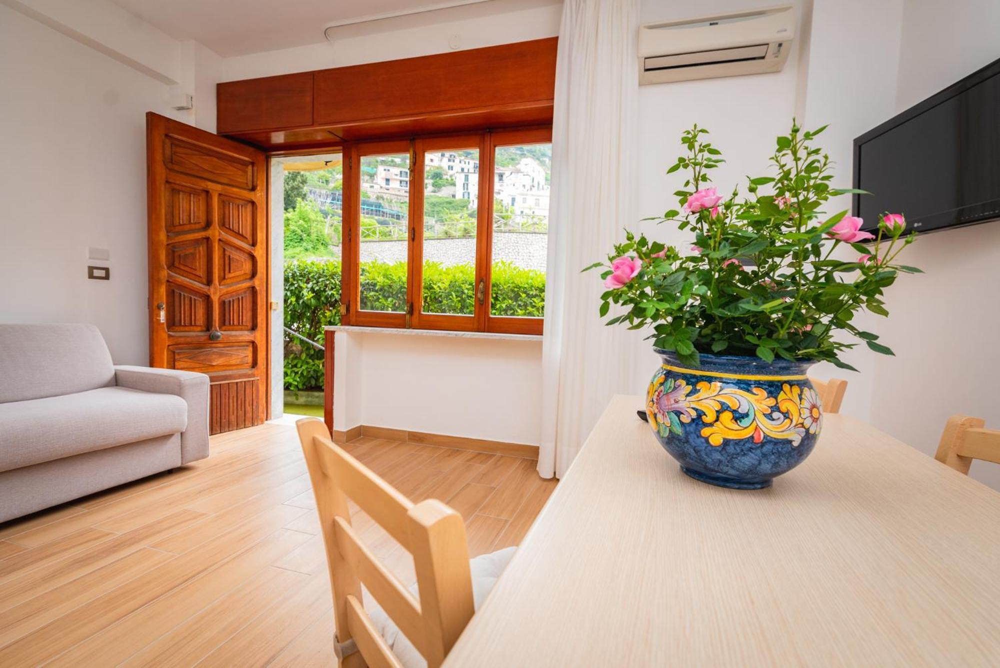 Casa Vacanza San Pietro Maiori Bagian luar foto