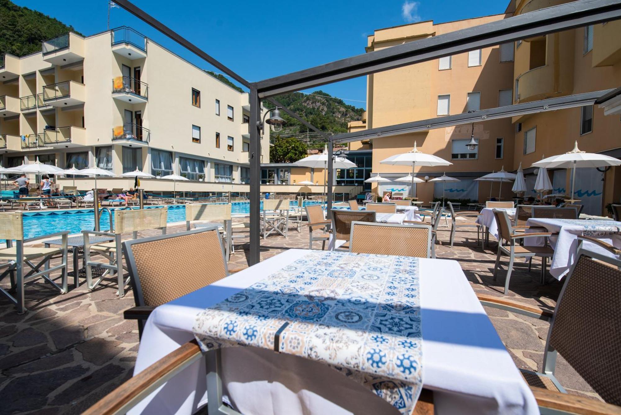 Casa Vacanza San Pietro Maiori Bagian luar foto