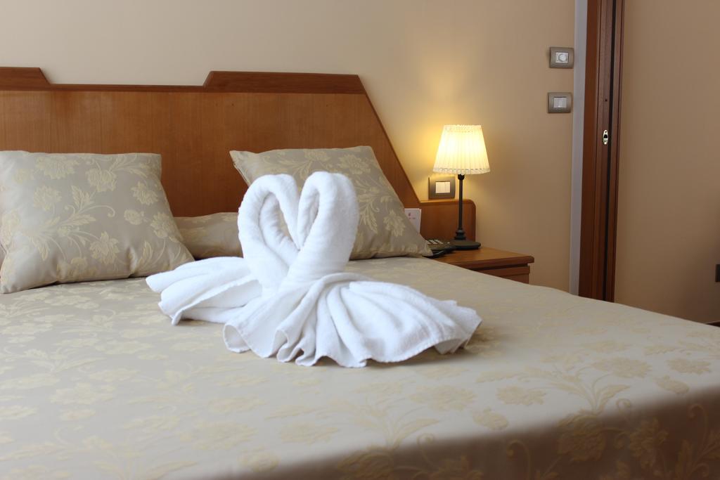 Casa Vacanza San Pietro Maiori Bagian luar foto
